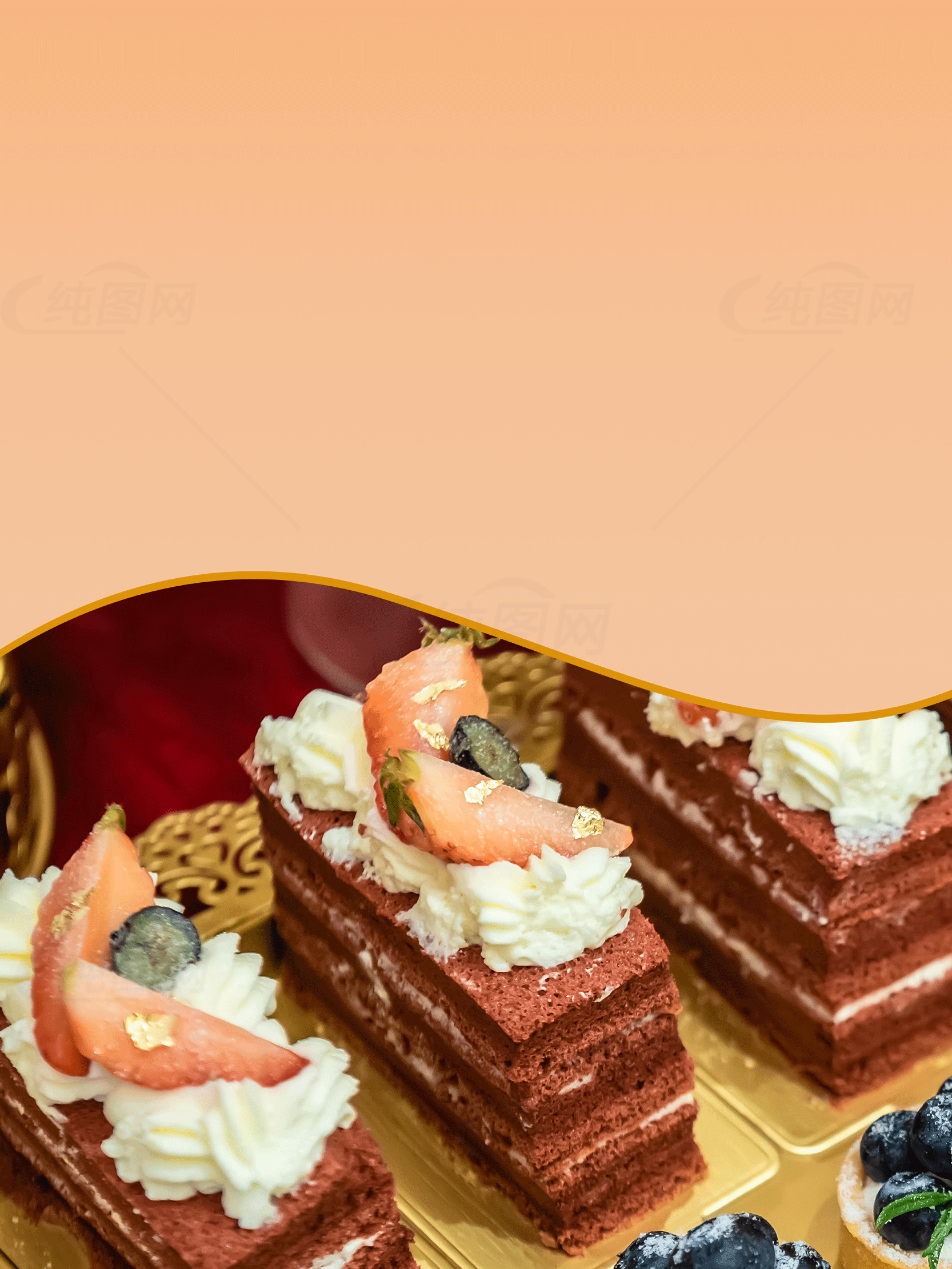 美味的红丝绒蛋糕图片素材