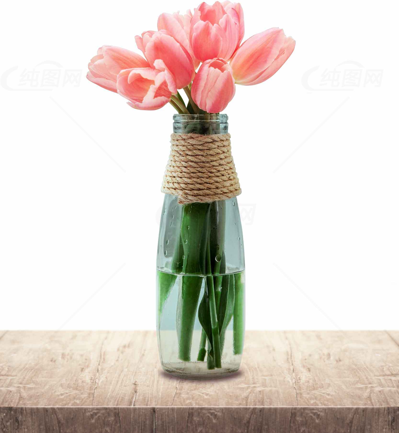玻璃瓶中的粉色郁金香装饰素材
